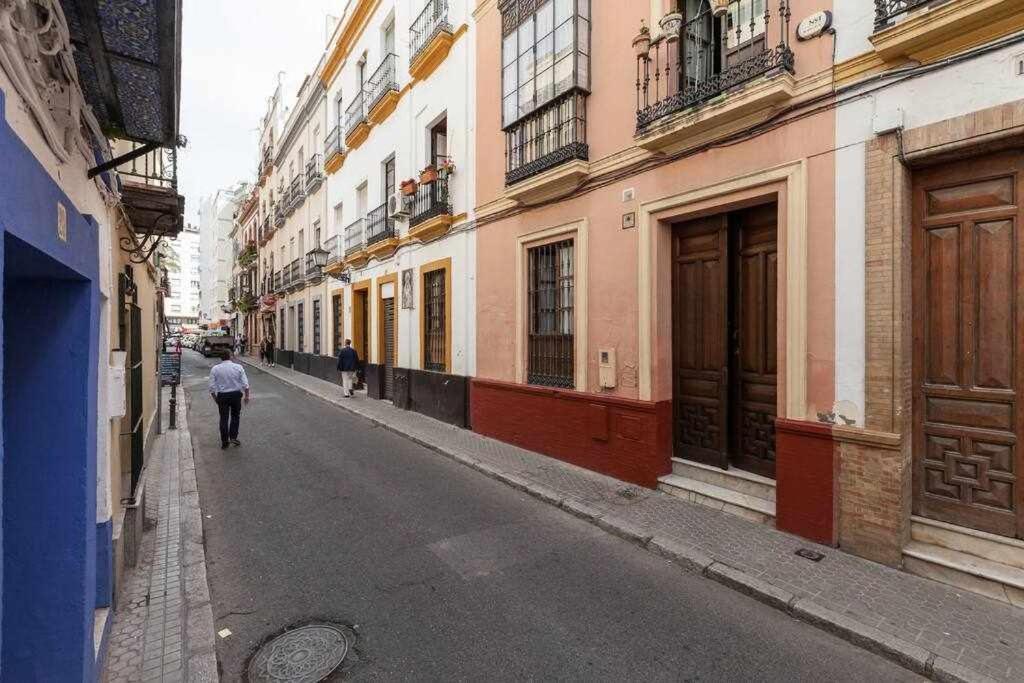 Apartment Monkeys El Arenal Santas Patronas Seville